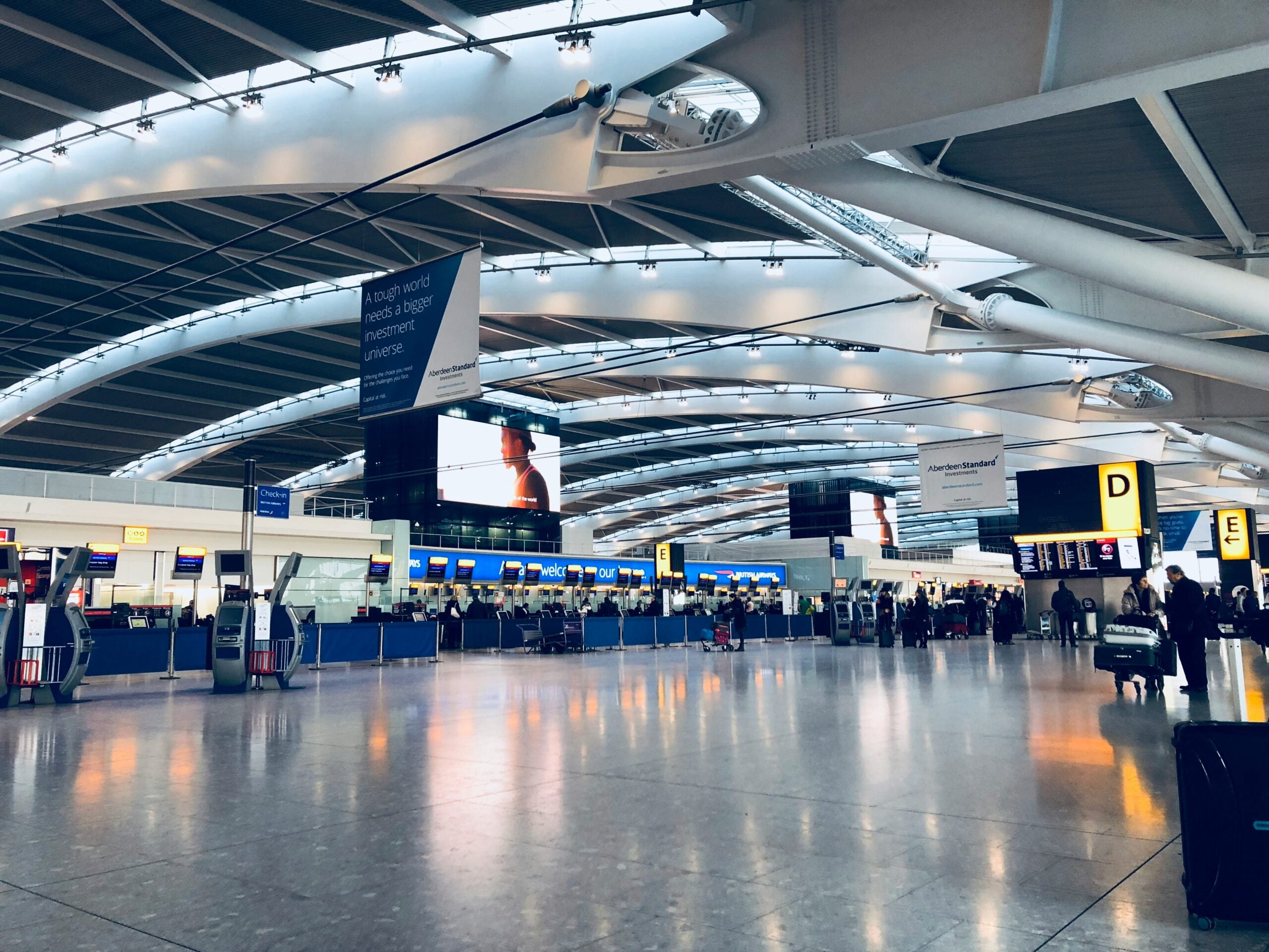 what to do during a layover